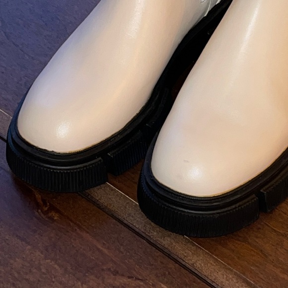 NWT Zara Off White Chelsea Leather Boot Sz 6.5/7 - Picture 9 of 16